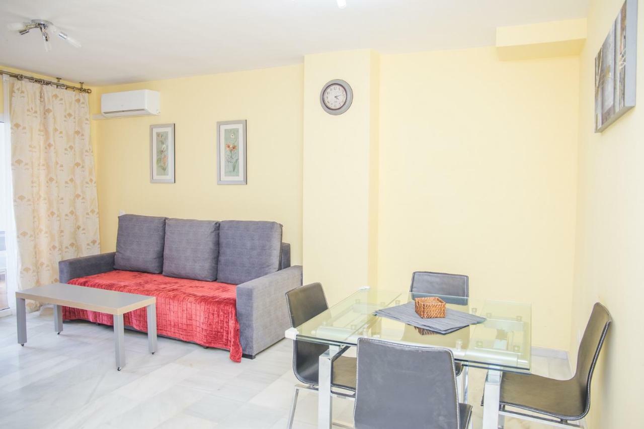 1Br Beachfront Complex - Mi Capricho Sitio de Calahonda Екстер'єр фото