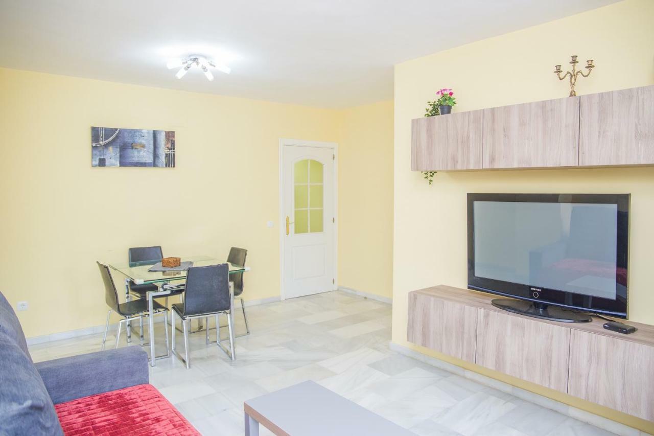 1Br Beachfront Complex - Mi Capricho Sitio de Calahonda Екстер'єр фото